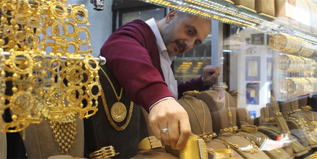 Eksik ödeme yaptığı müşterisini arıyor