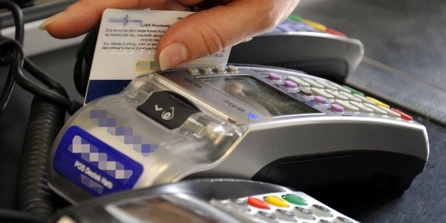 Ekstrenizi kontrol edin! Kredi kartı kullananlara büyük yük oldu