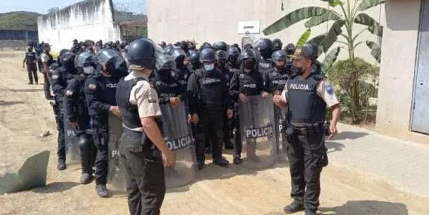 Ekvador’da olaylar durulmuyor! Mahkumlar polise ateş açtı