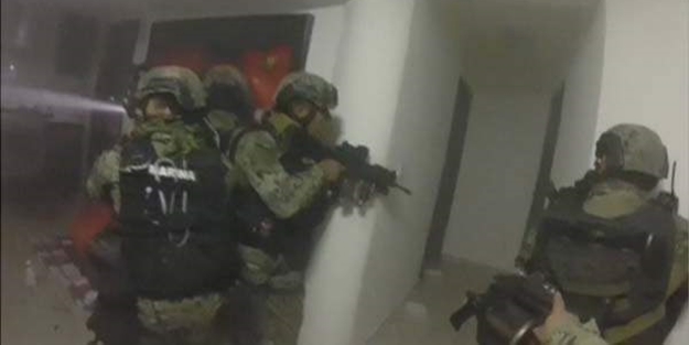 Özel tim kurşun yağmuruna tuttu! VİDEO