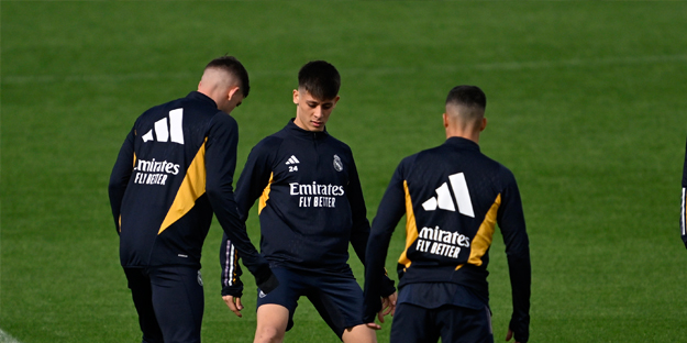 El Clasico öncesi Real Madrid'de Arda Güler şoku! Ancelotti ne yapmaya çalışıyor?