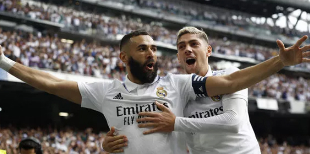 El Clasico'da zafer Real Madrid'in! Karim Benzema yine attı...