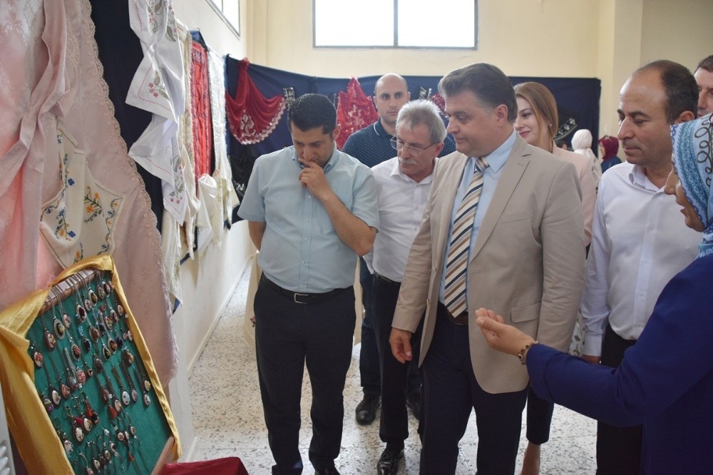 El emeği ürünler Helvacı da görücüye çıktı 