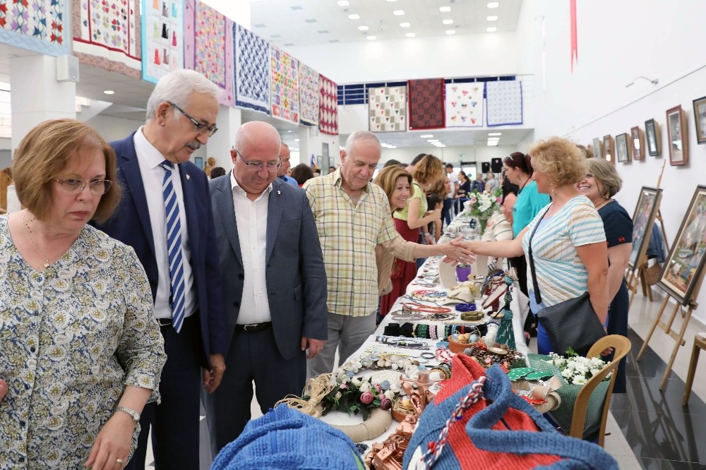 El emekleri sergilendi 