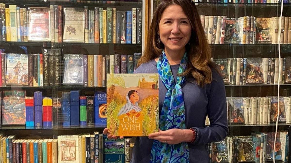 El-Fihri’yi anlatan Türk yazar, ABD’de ‘en çok satanlar’ listesine girdi