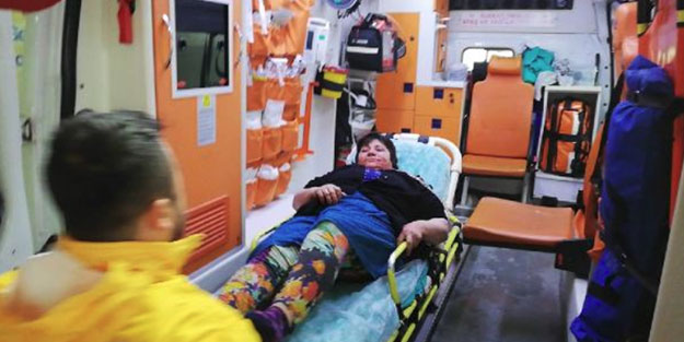 El ve ayaklarını koli bandıyla bağladılar, darp edip hırsızlık yaptılar!