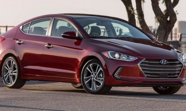 Elantra çarpışma testine girdi