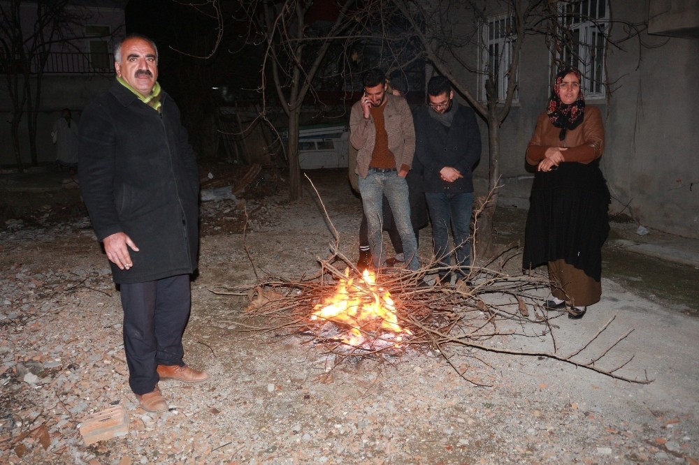 Elazığ depremi Erzincan’da da hissedildi 