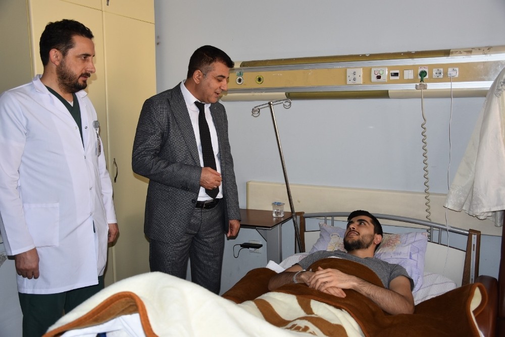 Elazığ depreminde yaralanan öğrencinin tedavisi devam ediyor 