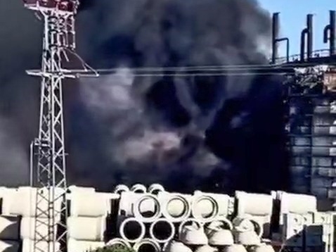 Elazığ OSB'de korkutan yangın