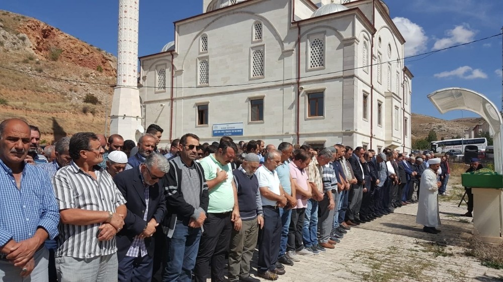 Elazığ Valisi Kaldırım’ın acı günü 