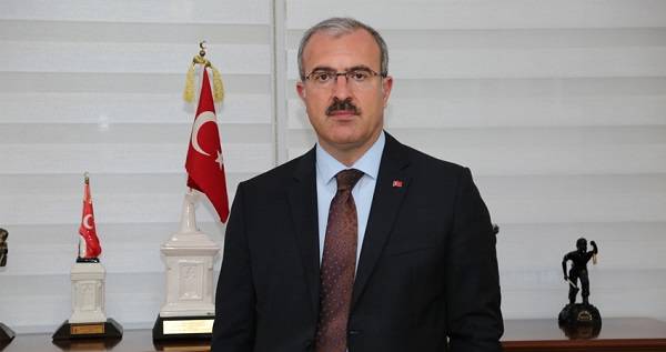 Elazığ valisi kim oldu? Ömer Toraman kimdir kariyeri?