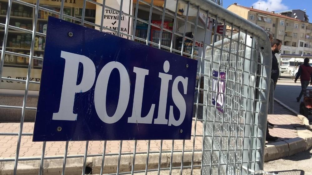 Elazığ’a Korona tedbiri, bazı caddelere yaya kısıtlaması getirildi 