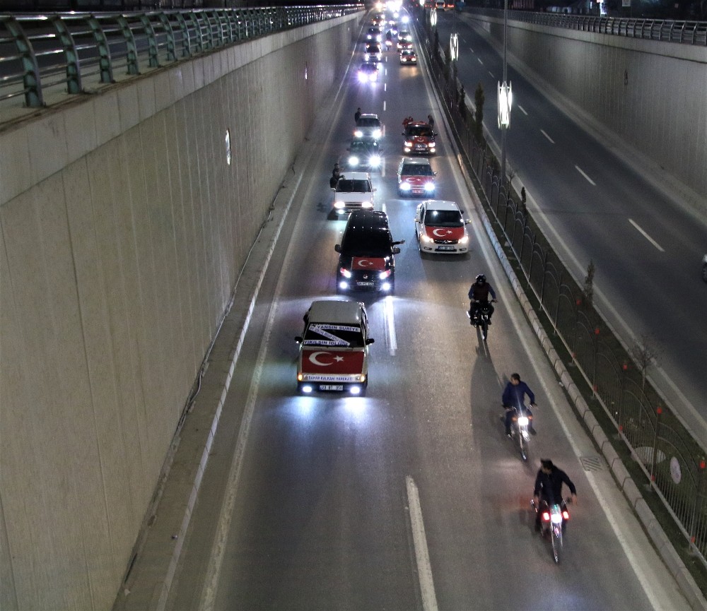 Elazığ’da 100 araçlık konvoyla Mehmetçiğe destek 