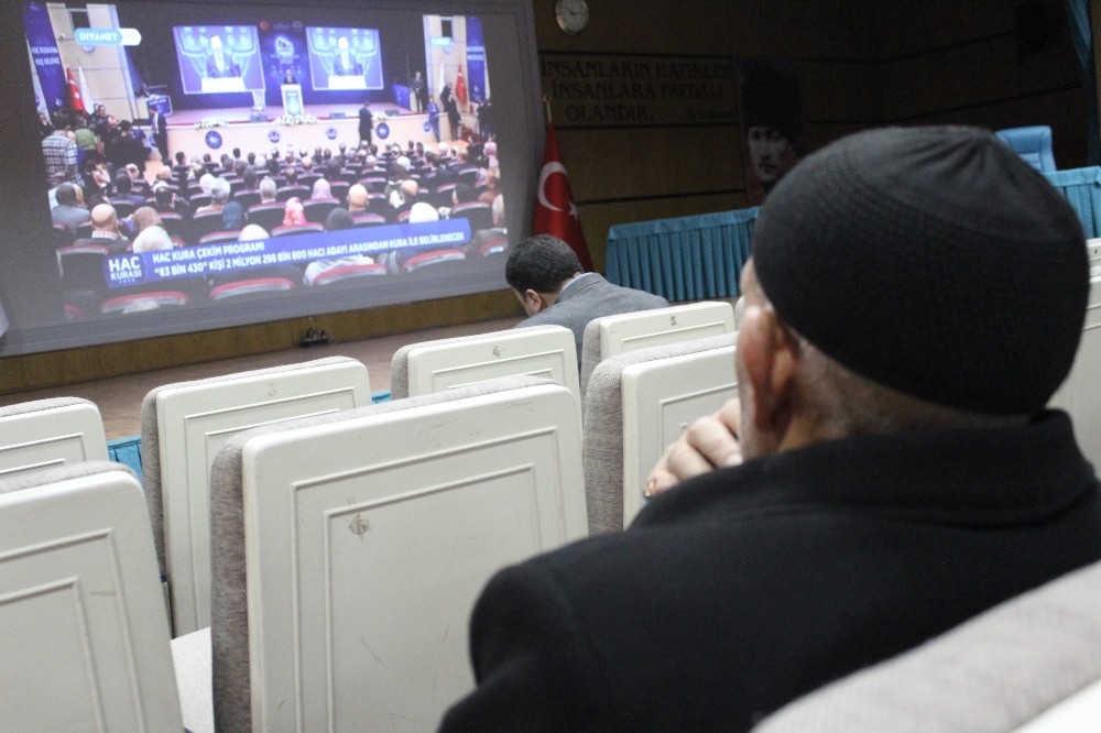 Elazığ’da 27 bin kişi hac kurasına katıldı 