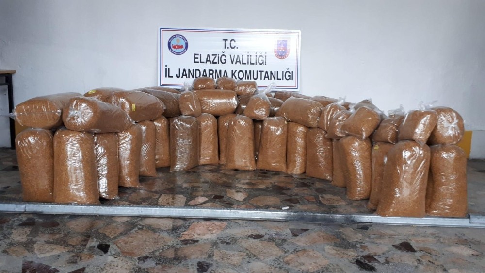 Elazığ’da 328 kilo kaçak tütün ele geçirildi, 6 bin 328 TL para cezası kesildi 