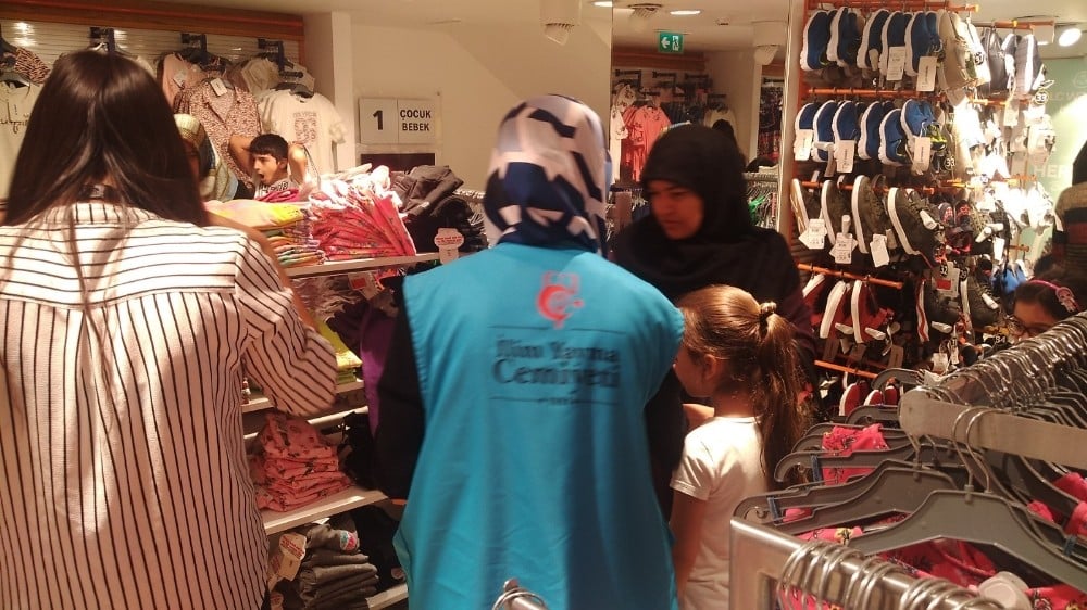 Elazığ’da 350 çocuğa bayram hediyesi 
