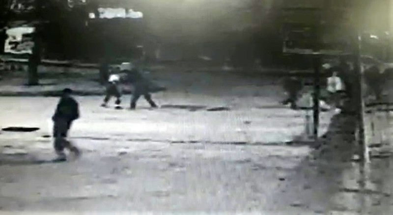 Elazığ’da bir kadın bıçaklandı, bir kadın darp edildi 