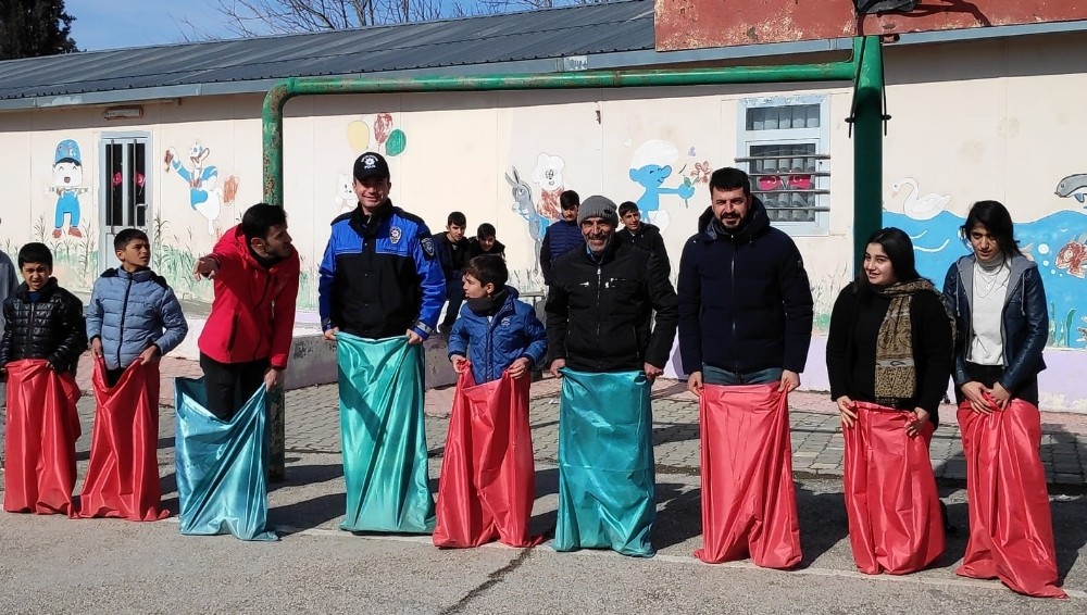 Elazığ’da çocuklara moral etkinliği 