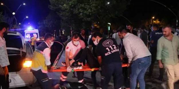 Elazığ'da feci kaza: Biri ağır 2 yaralı