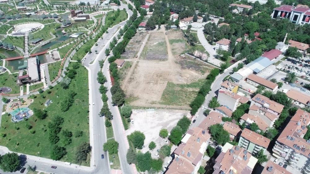 Elazığ’da fuar ve kongre merkezi için start verildi 