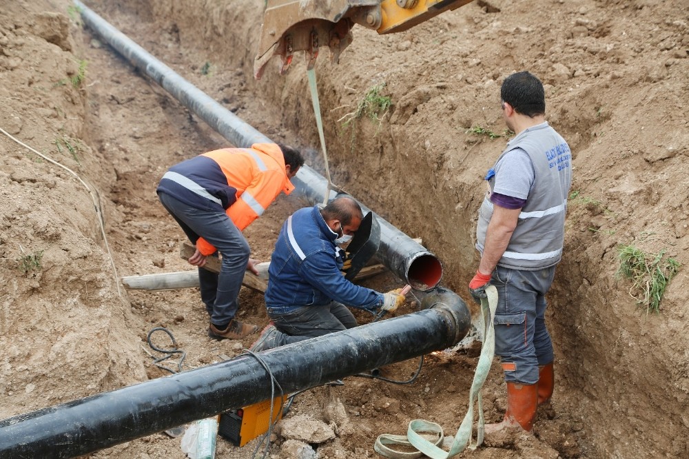 Elazığ’da içme suyu ana terfi hattı yenileneme çalışması 
