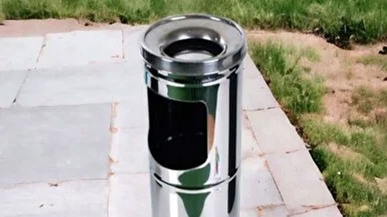 Elazığ’da ilginç olay! İşletme önündeki küllüğü çaldı