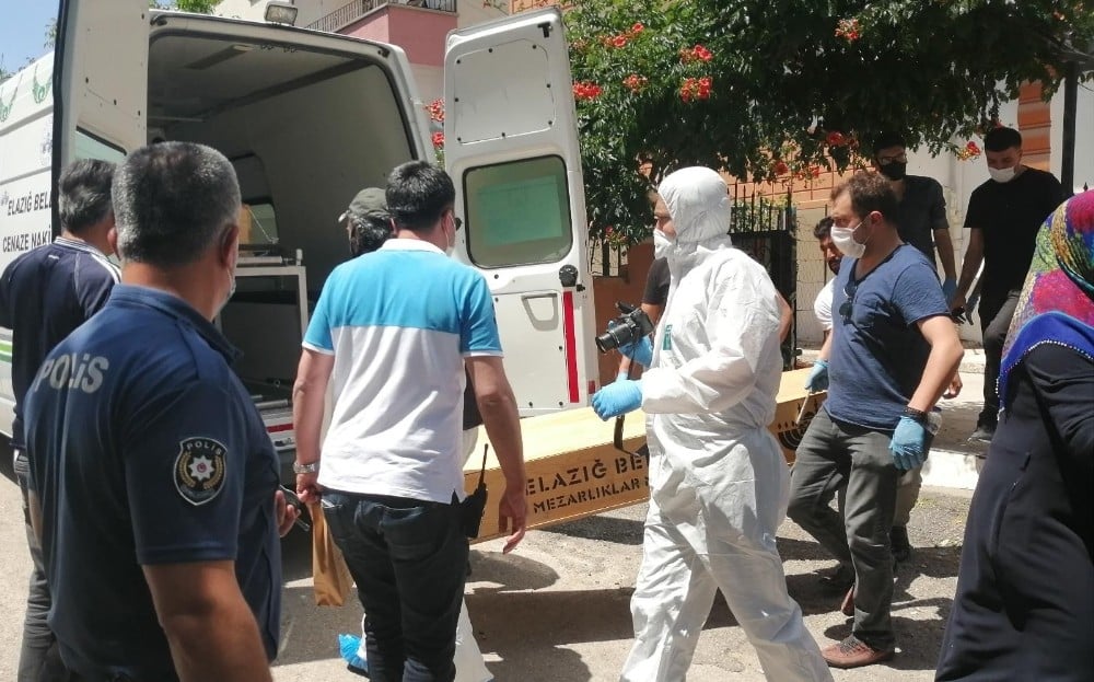Elazığ’da kızını öldüren baba da öldü 