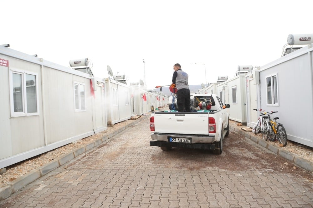 Elazığ’da korona virüsüne karşı dezenfekte çalışmaları 