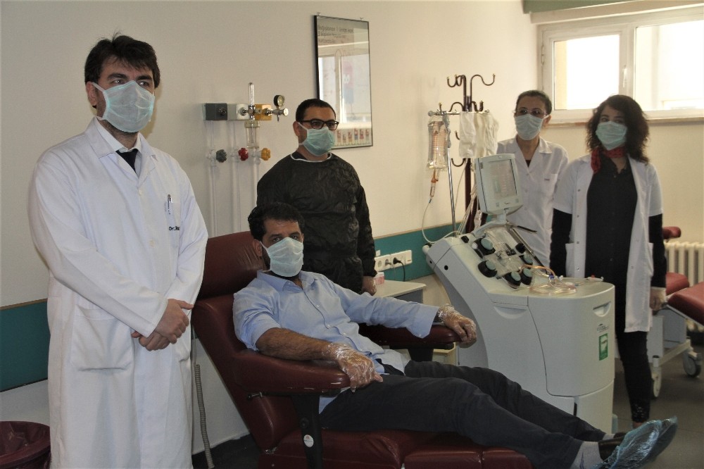 Elazığ’da Koronayı yendiler, ailece 