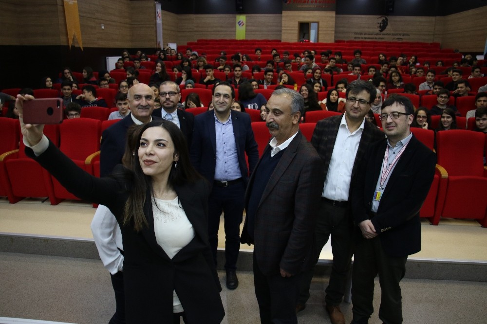 Elazığ’da öğrencilere sağlık semineri 