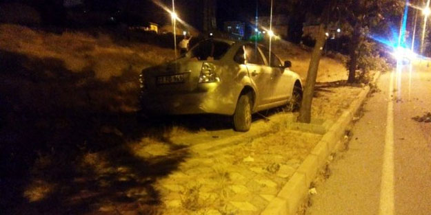Elazığ'da otomobil devrildi: 1 ölü, 1 yaralı