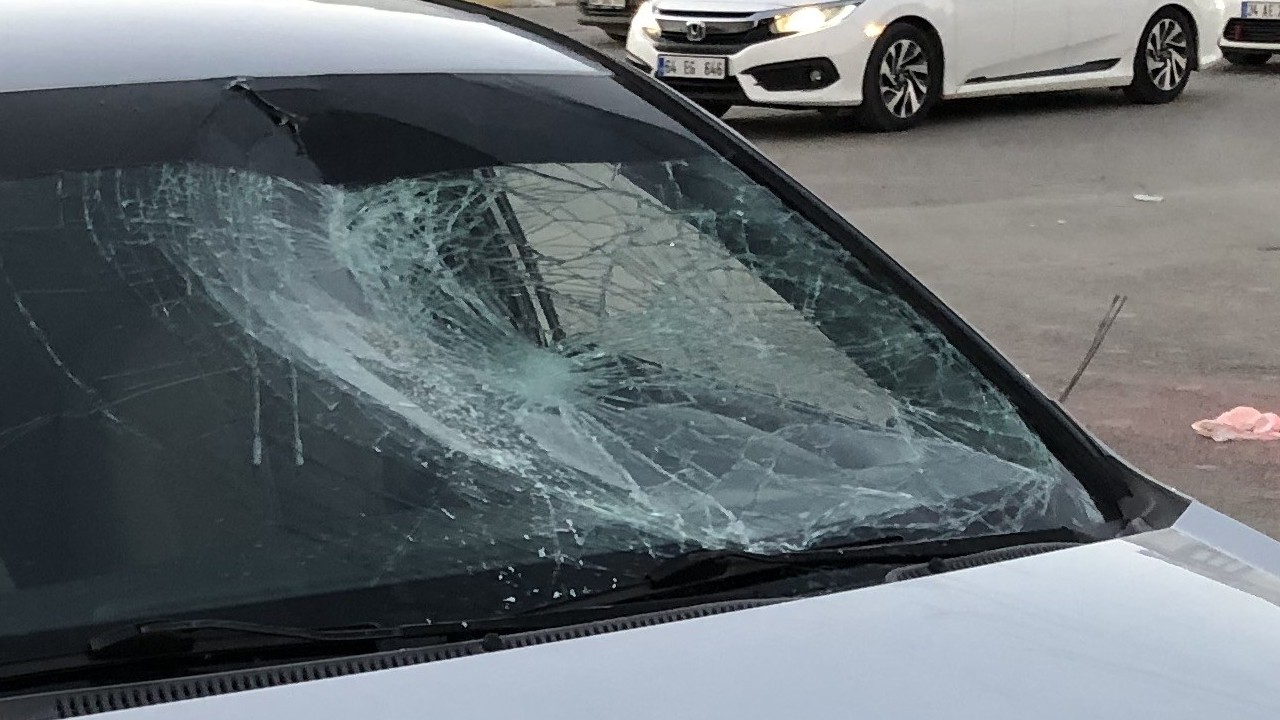 Elazığ’da otomobil ile motosiklet çarpıştı: 2’si çocuk 4 yaralı