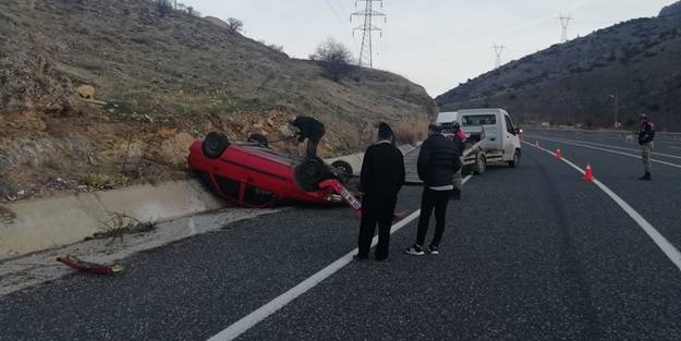 Elazığ'da otomobil kazası: Yaralılar var