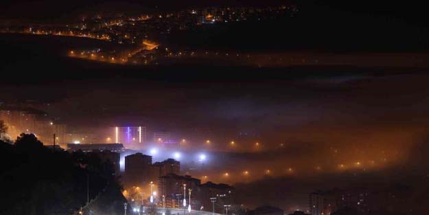 Elazığ'da sis etkili oldu