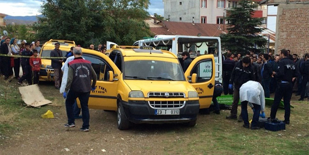 Taksici aracında ölü bulundu