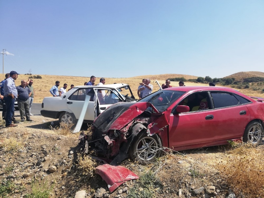 Elazığ’da trafik kazası: 5 yaralı 