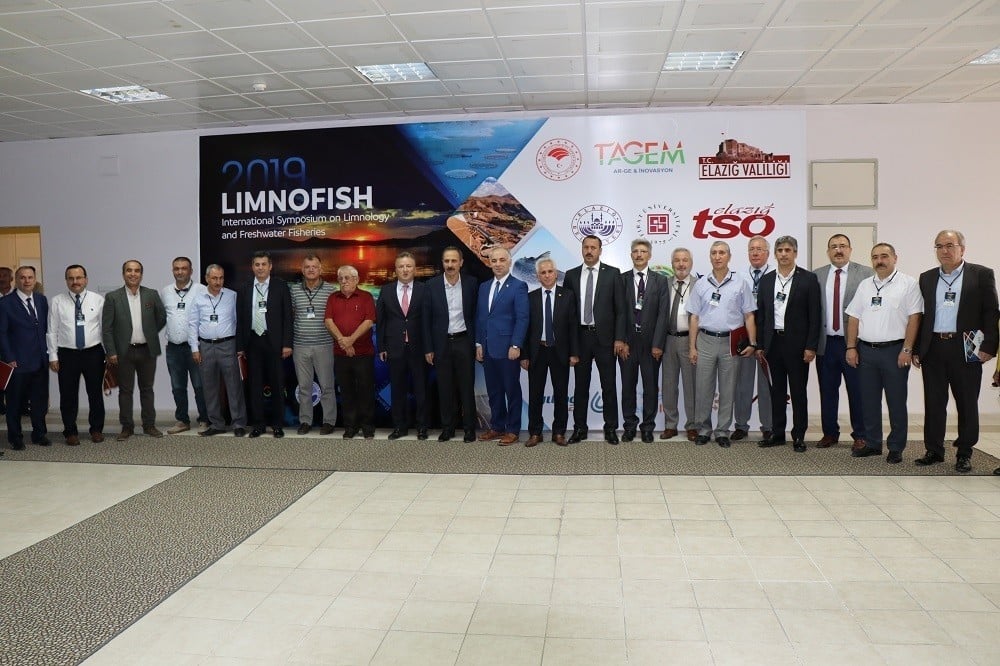 Elazığ’da Uluslararası Limnoloji ve Tatlı Su Balıkçılığı Sempozyumu sona erdi 
