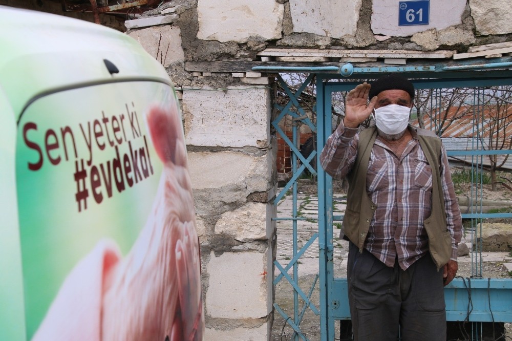 Elazığ’da Vefa Sosyal Destek Grubu 49 bin 120 aileye ulaştı 