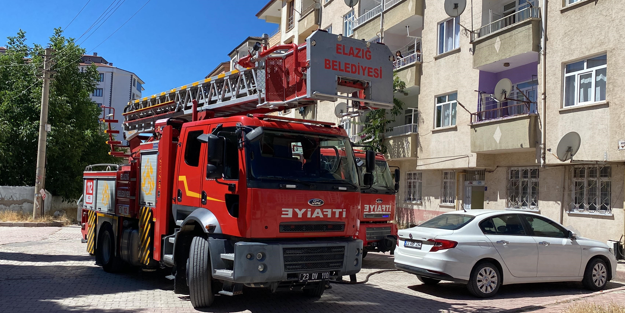 Elazığ'da yangın! Havalandırma boşluğu yandı