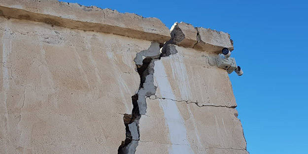 Elazığ'daki 6,8'lik deprem, Kayseri'deki evde hasara yol açtı