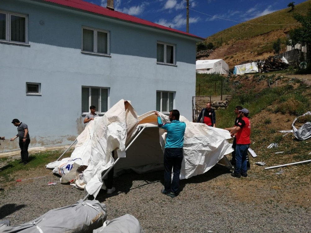 Elazığ’dan, deprem bölgesine destek 