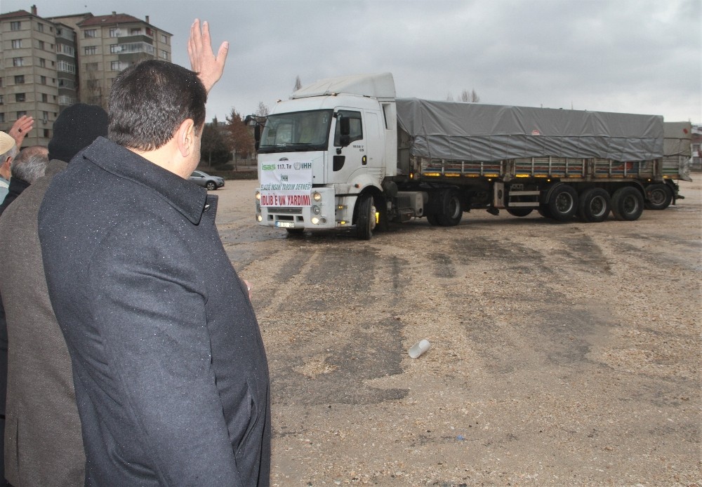 Elazığ’dan İdlib’e 2 tır un yardımı 
