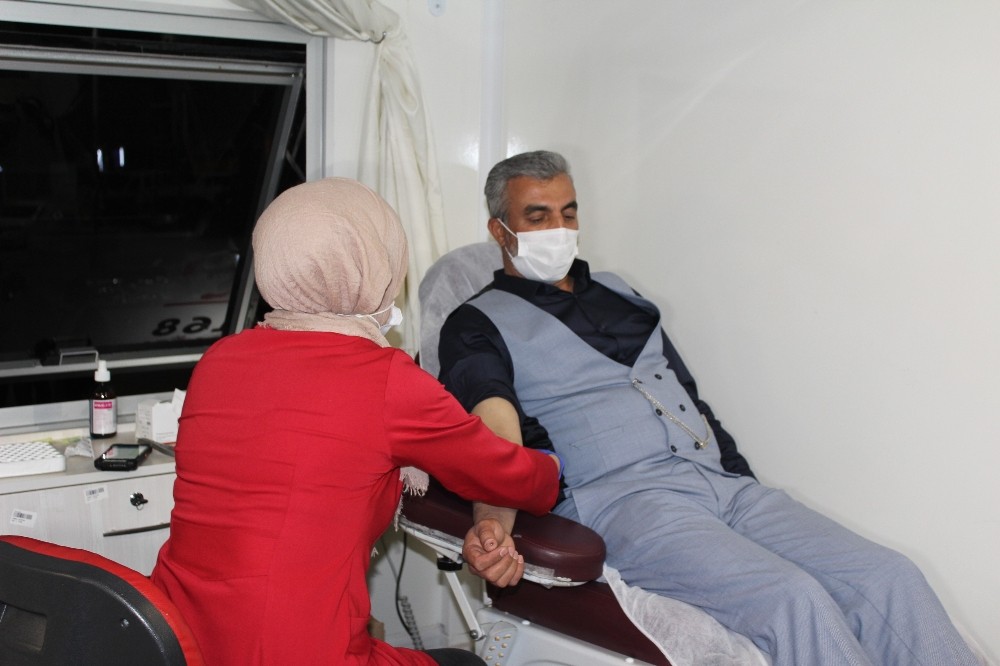 Elazığ’dan kan bağışı desteği sürüyor 