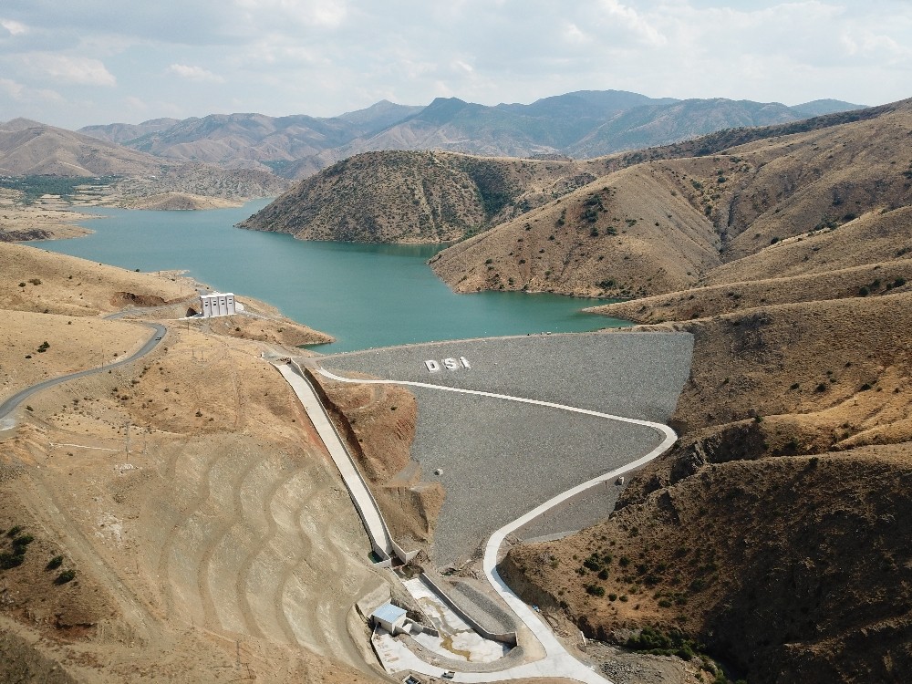 Elazığ’ın içme suyu projesinde ana isale hattında son 700 metre 