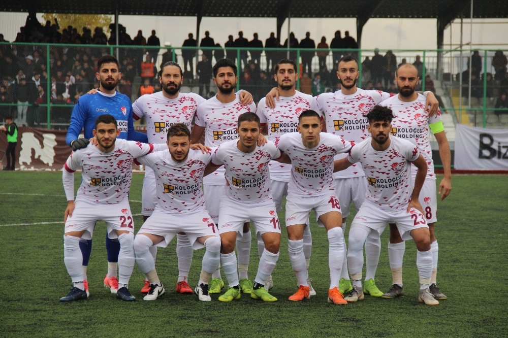 Elazığspor’a altyapı ve amatörden 7 takviye 