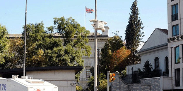 Elçilikler kapatıldı, Türk yetkili Reuters’a konuştu