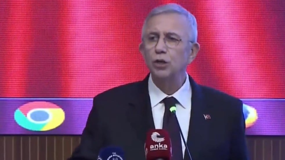 Elde matarayla kuyruğa girmek hobi mi Mansur? "Ankara’da su problemi yok"