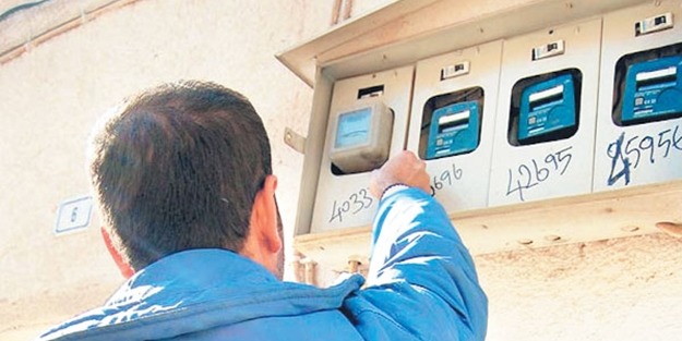 Elektriği kesmeye giden görevlilere şok