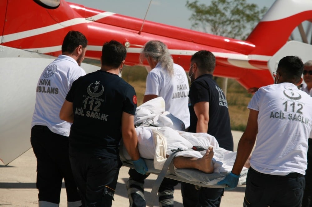 Elektrik akımına kapılan işçi ağır yaralandı 